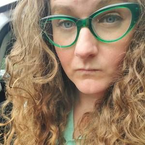 Meet your Posher, Kira